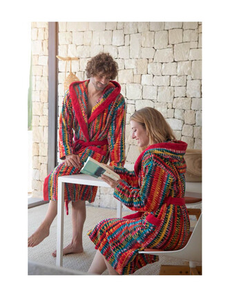 Albornoz_capucha_terciopelo_rizo_unisex_algodon100%Albornoz Unisex con Capucha | Rayas de Colores y Algodón 100%